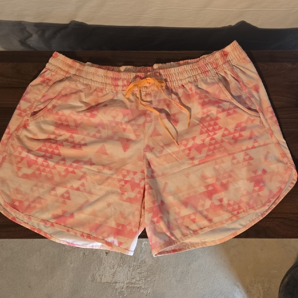 Columbia Pink and Orange Geometric Women's Athletic Shorts